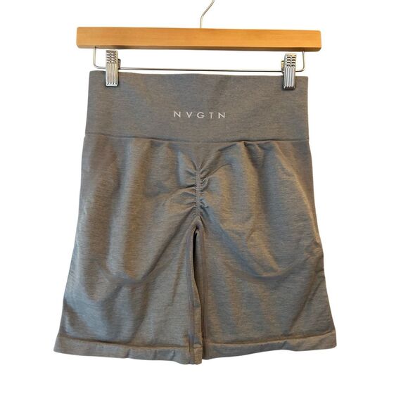 NVGTN Pro Seamless Shorts Medium in Gray Butt Scrunch - Picture 1 of 6